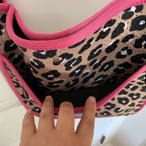 NWT Simply Southern crossbody - Picture 6 of 12